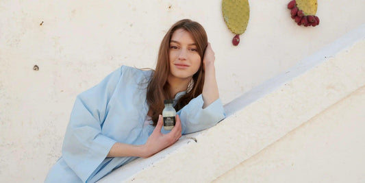 How to Take Care of Your Hair While Travelling