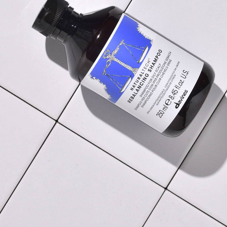 Rebalancing Shampoo Davines Naturaltech